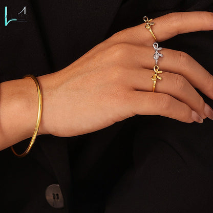 Stainless steel PVD plated 18K gold bow ring bracelet set