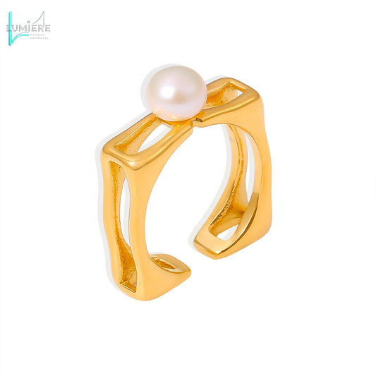 Stainless steel plated 18K gold square hollow pearl ring