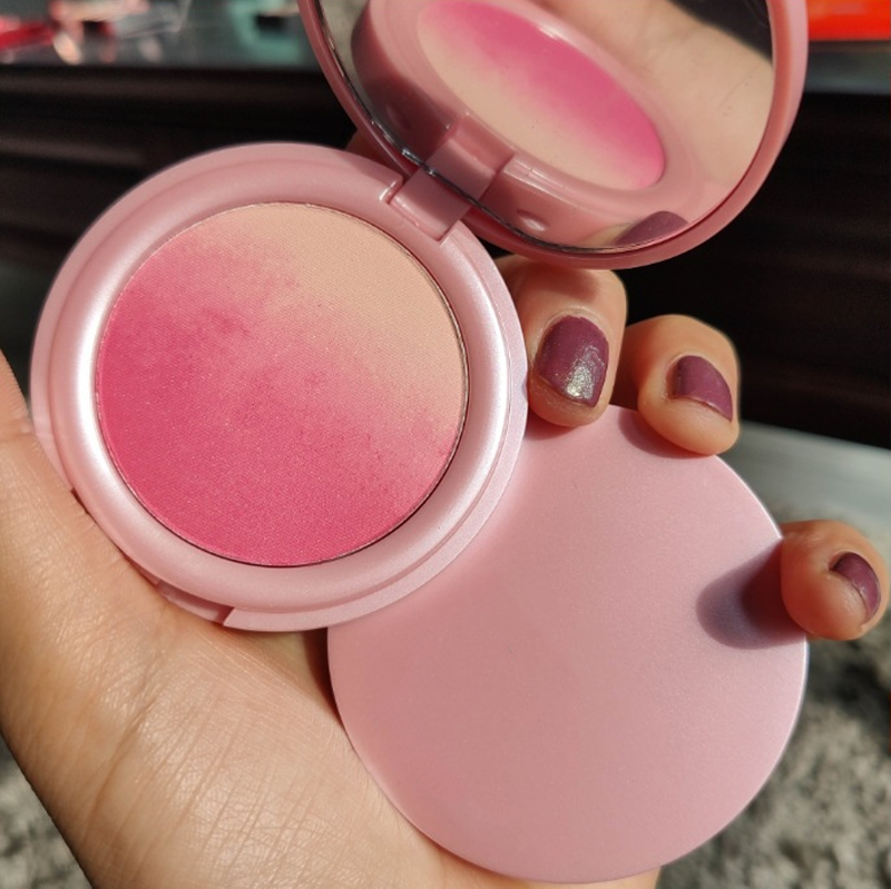 Sweet pink gradient blush